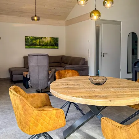 Neubau Wiesengefluester W1 Mit Garten, Innensauna Und Kamin Prázdninový dům *