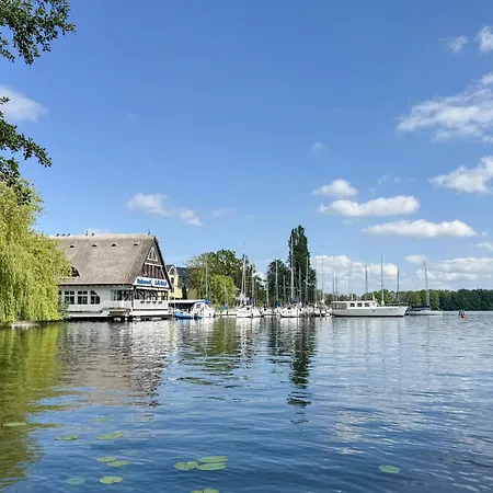 Neubau Wiesengefluester W1 Mit Garten, Innensauna Und Kamin * Röbel